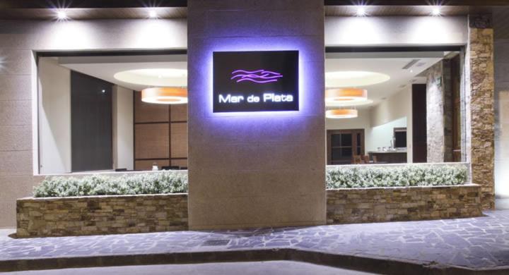 Hotel Mar De Plata Sarria Bagian luar foto