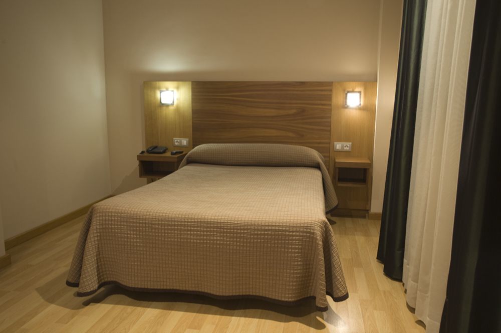 Hotel Mar De Plata Sarria Bagian luar foto